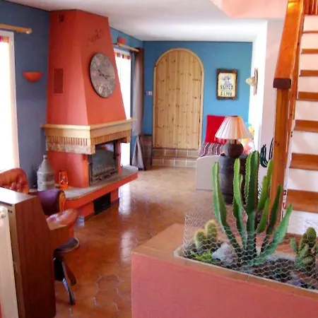 Welcoming Family House In With Large Garden Feriehus Olivetta
