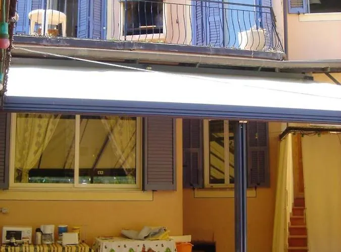 Ferienhaus Welcoming Family House In With Large Garden Olivetta